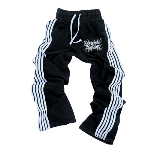 “v3 scrapped logo” baggy sweats